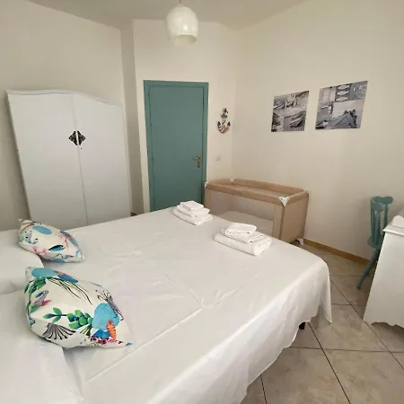 Lulu Marin 2 Holiday home Praia a Mare