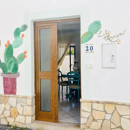 Lulu Marin 2 Holiday home *